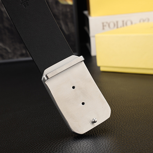 バーバリー 新モデルファッションなメンズパンチングベルト