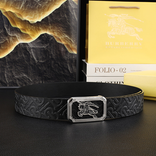 バーバリー 新モデルファッションなメンズパンチングベルト