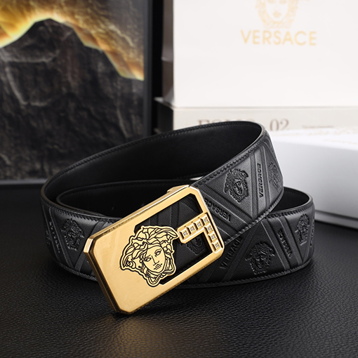 ヴェルサーチ 新モデルクラシックなメンズパンチングベルト