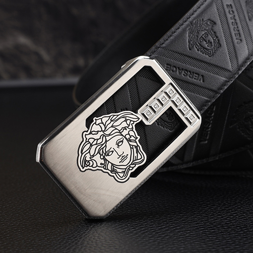 ヴェルサーチ 新モデルクラシックなメンズパンチングベルト