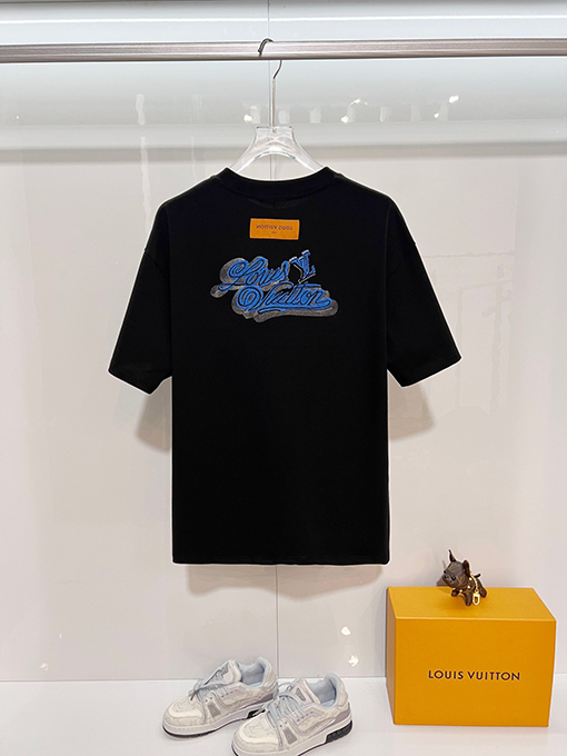ルイヴィトン LV カラーブロックのウール刺繍入りクルーネック半袖Tシャツ