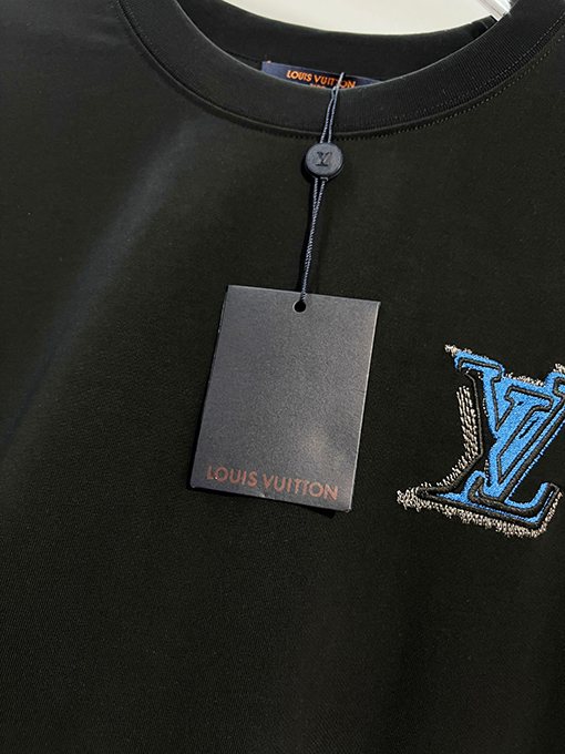 ルイヴィトン LV カラーブロックのウール刺繍入りクルーネック半袖Tシャツ