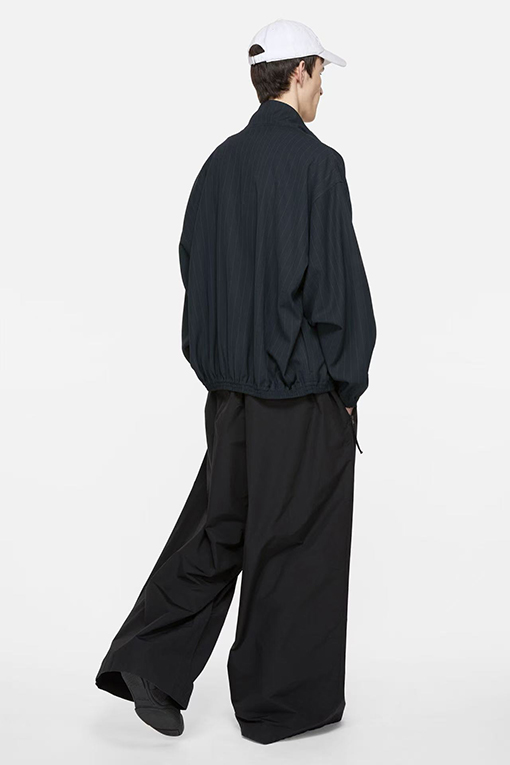 アクネストゥディオズスーパーコピー ストライプ柄のリボン刺繍入りジャケット