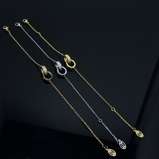 カルティエコピー クラシックなダブルリングダイヤモンドブレスレット