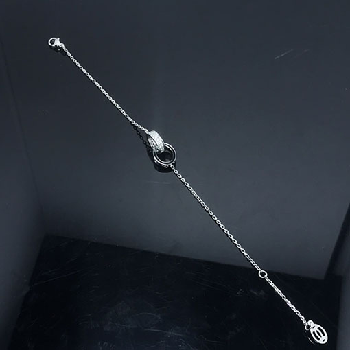 カルティエコピー クラシックなダブルリングダイヤモンドブレスレット