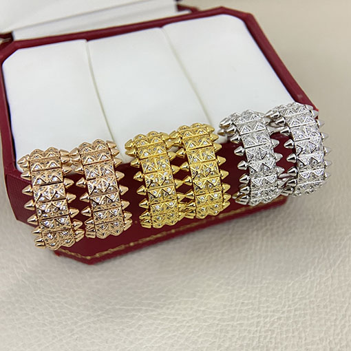 カルティエ 新作のダブルロウフルダイヤモンドスタッドピアス