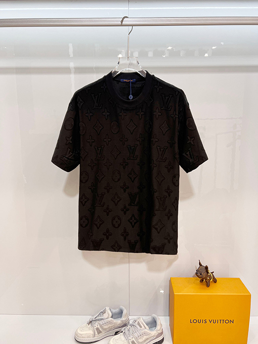 ルイヴィトン クラシックな全面モノグラムクローバーロゴジャカード半袖Tシャツ