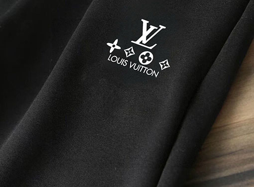 ルイヴィトン LV 新しくて人気のフード付きスウェットシャツとパンツのセット