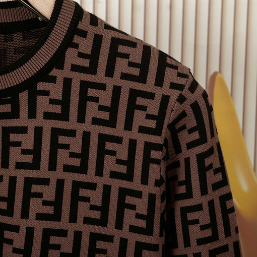 フェンディ 人気のダブルF柄ラウンドネックニットウェア