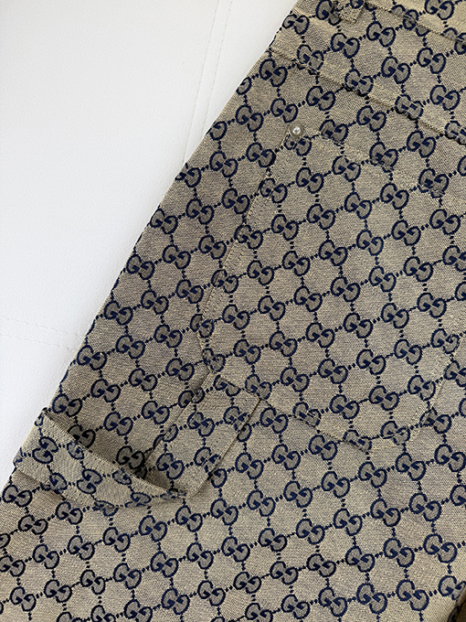 グッチ キャンバス地のカーゴショーツ