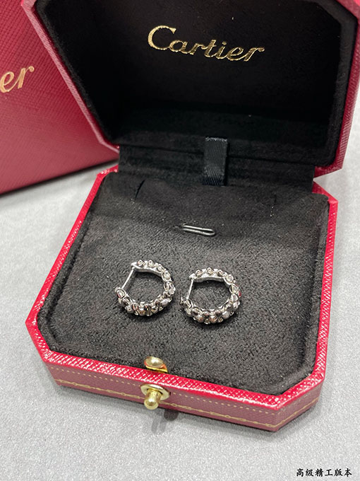 カルティエブランドスーパーコピー CNC スタイリッシュなミニ弾丸型ピアス