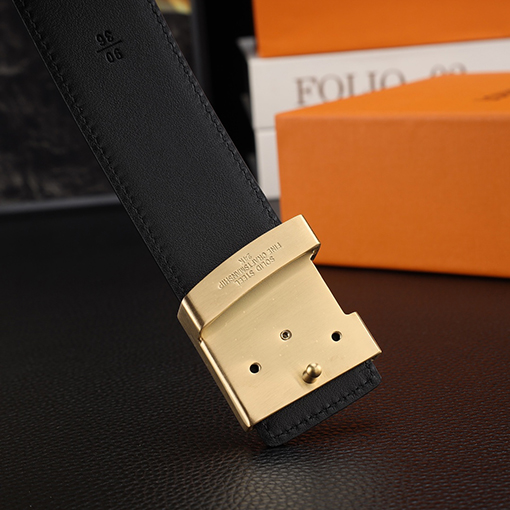 ルイヴィトン 新モデルメンズパンチングベルト