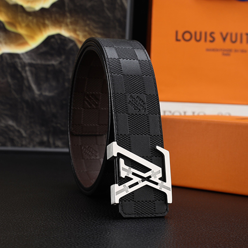 ルイヴィトンスーパーコピー 新モデルクラシックなメンズパンチングベルト
