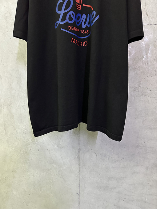 ロエベコピー 春のファッションショーラウンドネック半袖Tシャツ