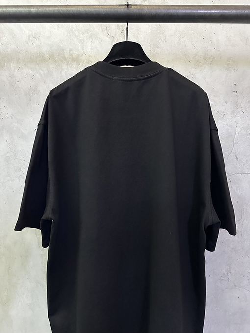 ジバンシイ Givenchy 目プリント入りクルーネック半袖Tシャツ