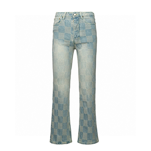 ルイヴィトン チェック柄のフレアジーンズ