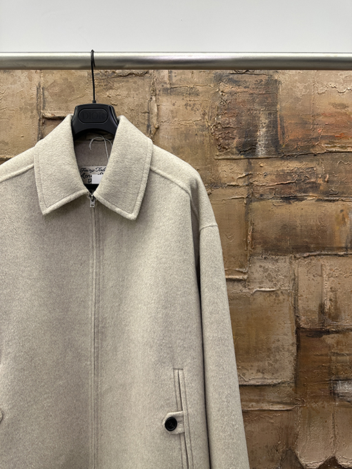 アクネストゥディオズブランドスーパーコピー カシミヤのジップアップジャケット