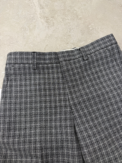 アクネストゥディオズ ウールのチェック柄ズボン