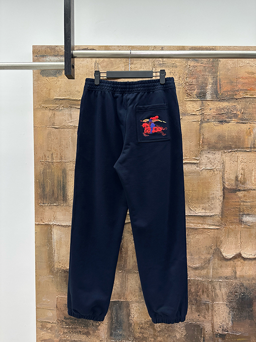 バーバリー 乗馬マイクロラベルハイウェイトスウェットパンツ