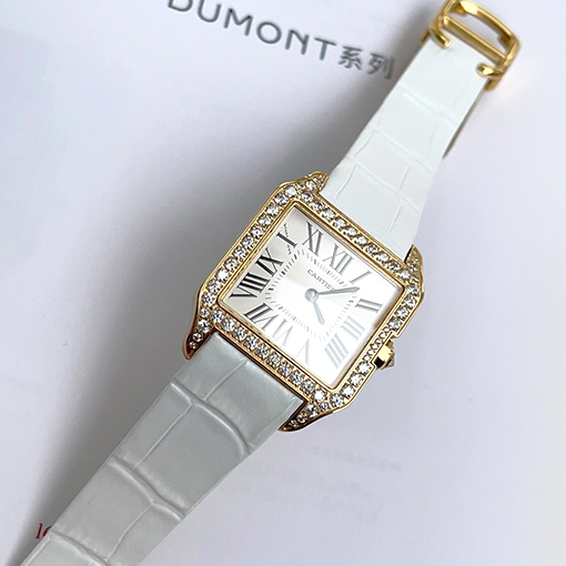 カルティエコピー クラシックなレザーストラップ