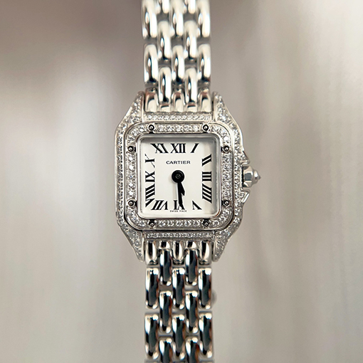 カルティエスーパーコピー レディースパンサーシリーズの腕時計