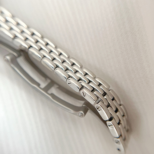 カルティエスーパーコピー レディースパンサーシリーズの腕時計