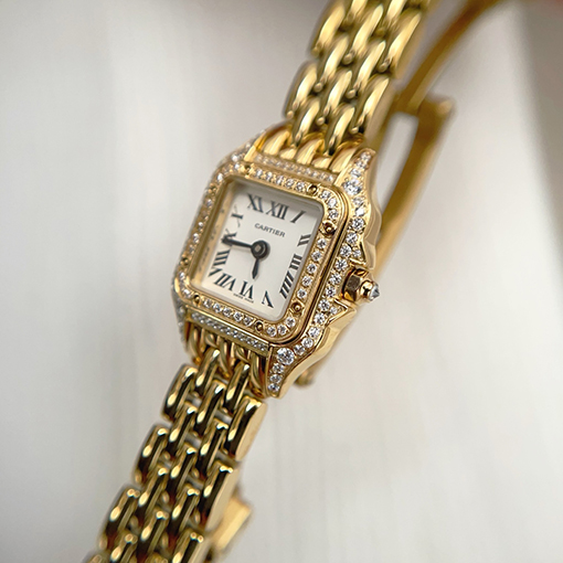 カルティエスーパーコピー レディースパンサーシリーズの腕時計