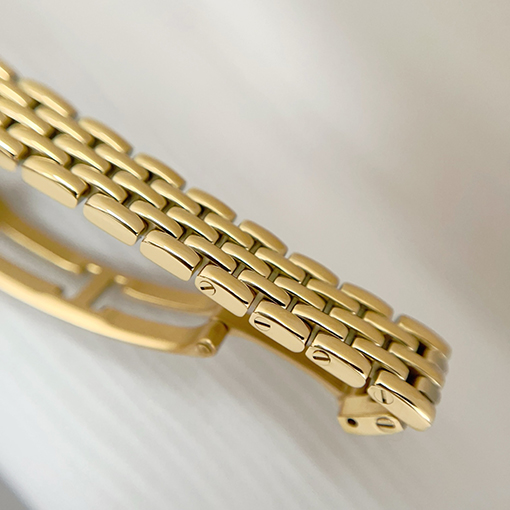 カルティエスーパーコピー レディースパンサーシリーズの腕時計