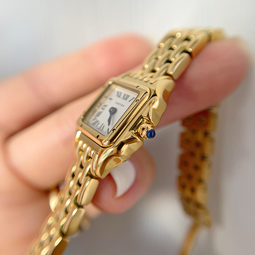 カルティエ 新モデルレディースパンサーシリーズの腕時計