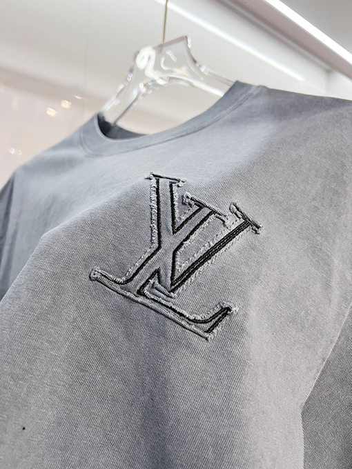 ルイヴィトン ダメージパッチワーク刺繍ロゴ入り半袖Tシャツ