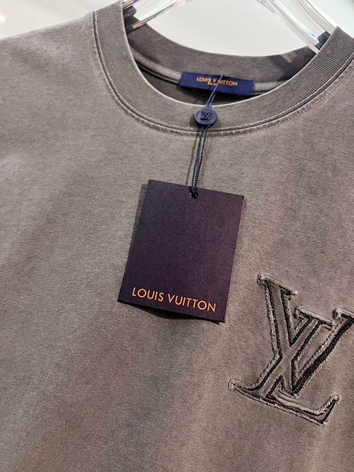 ルイヴィトン ダメージパッチワーク刺繍ロゴ入り半袖Tシャツ
