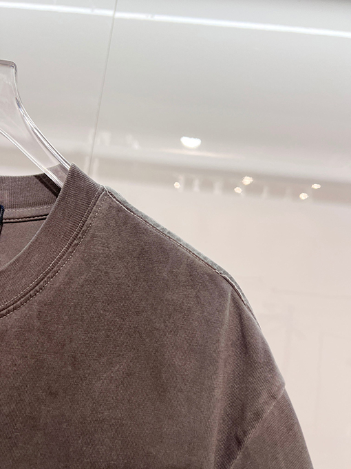 ルイヴィトン ダメージパッチワーク刺繍ロゴ入り半袖Tシャツ