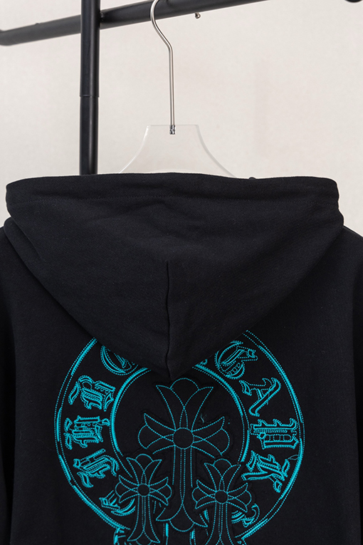 クロムハーツ 磨きげ刺繍ロゴりドローストリングジッパーフード付きジャケット