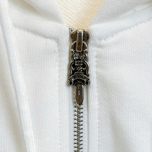 クロムハーツブランドスーパーコピー 大きな舌と麒麟の腕のプリントが入ったジッパー付きフードジャケット