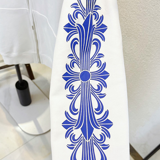 クロムハーツブランドスーパーコピー 大きな舌と麒麟の腕のプリントが入ったジッパー付きフードジャケット