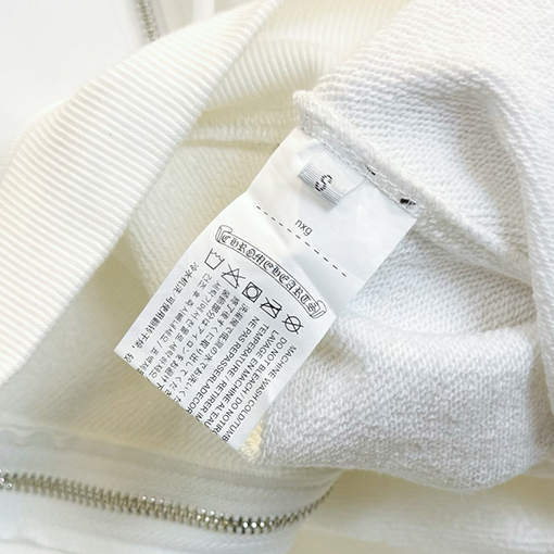 クロムハーツブランドスーパーコピー 大きな舌と麒麟の腕のプリントが入ったジッパー付きフードジャケット