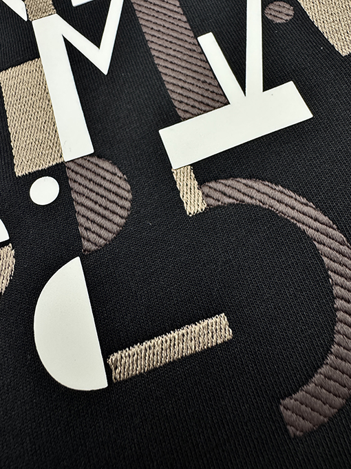 フェンディスーパーコピー レタープリントパーカー