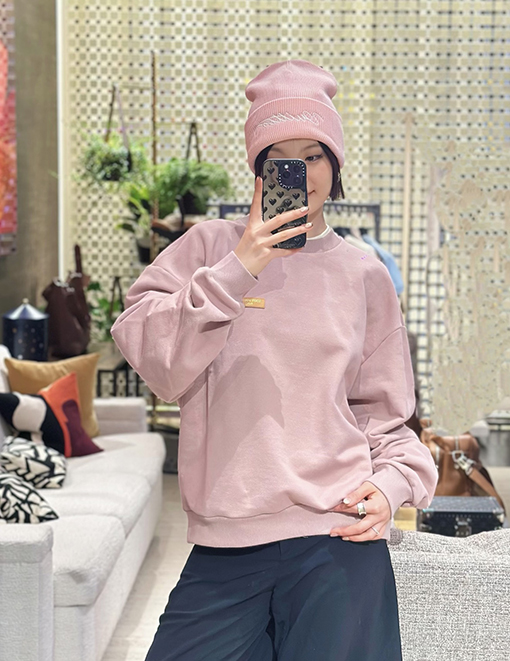 ルイヴィトン レザートリム付きクルーネックのスウェットシャツ