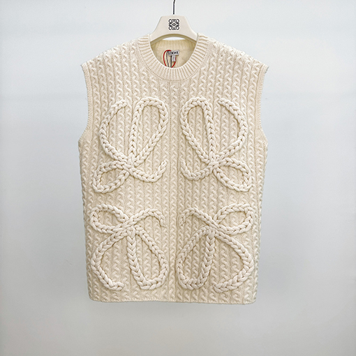 ロエベブランドスーパーコピー ケーブルニットベスト