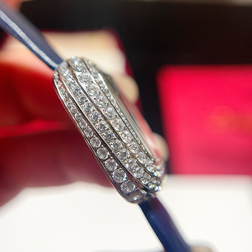 カルティエスーパーコピー クッション型ジュエリーウォッチ腕時計