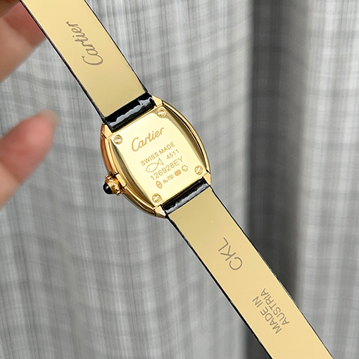 カルティエ Baignoire 1920 クラシックなシリーズ腕時計