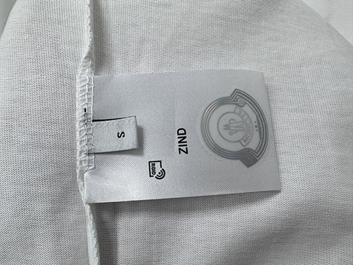 モンクレールスーパーコピー Moncler 刺繍ロゴ入り半袖Tシャツ