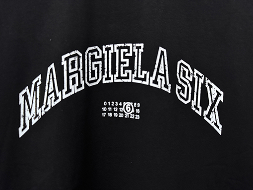 マルタンマルジェラ 文字と数字がプリントされた半袖Tシャツ