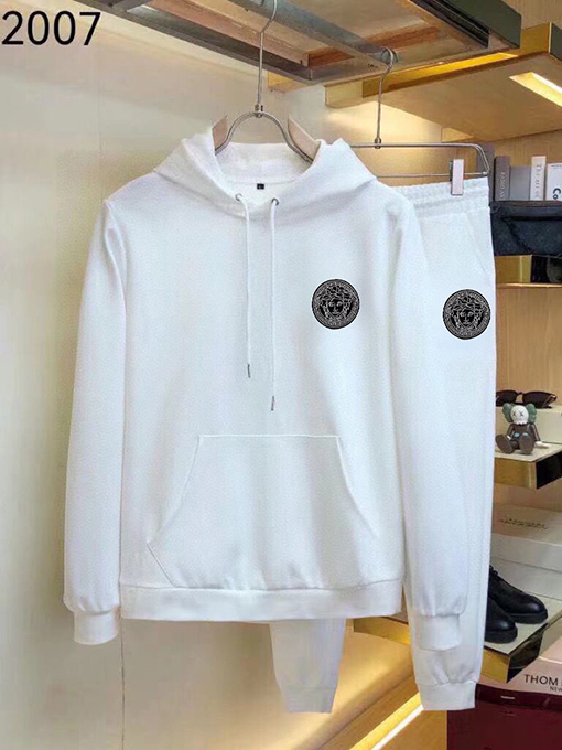 ヴェルサーチ 最新のトレンドパーカーとパンツのセット