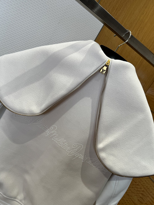 ルイヴィトン ジッパー付きパーカーとパッチワークベースボールジャケット