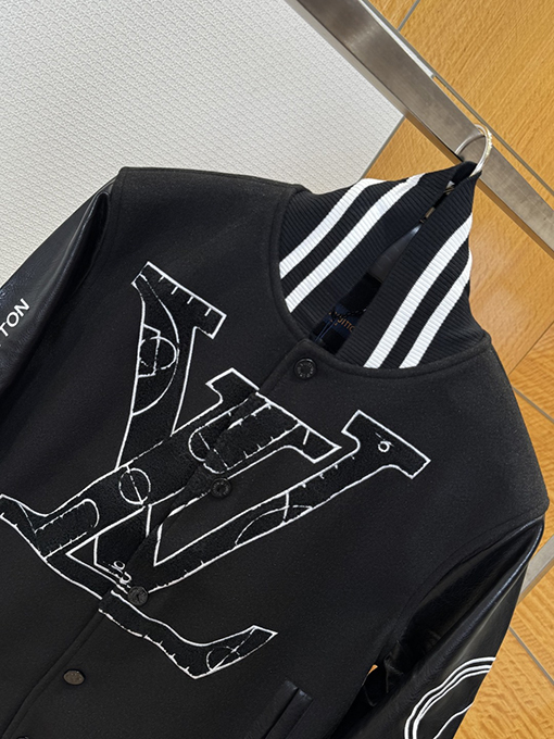 ルイヴィトンコピー LV 大きなロゴのパッチワークベースボールジャージ