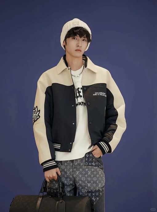 ルイヴィトンスーパーコピー レタープリントパッチワークベースボールジャケット