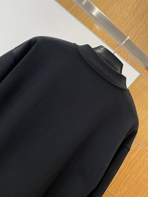 セリーヌブランドコピー 刺繍りミニマルジップアップジャケット