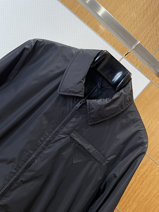 プラダ ラペルジップカジュアルジャケット