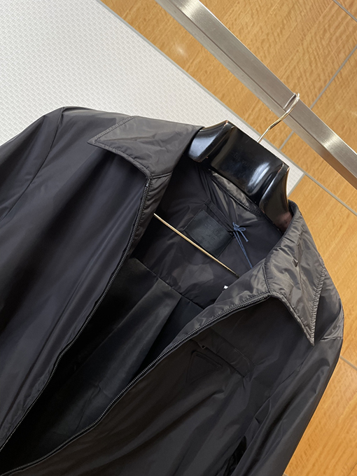 プラダ ラペルジップカジュアルジャケット